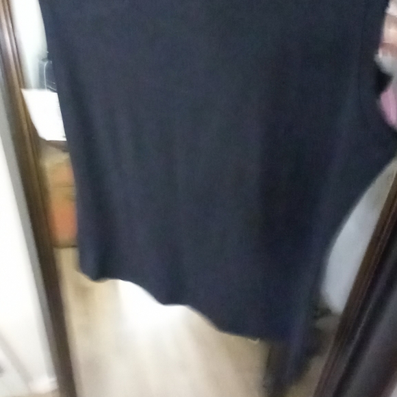 Carolyn Taylor Top - Picture 4 of 6